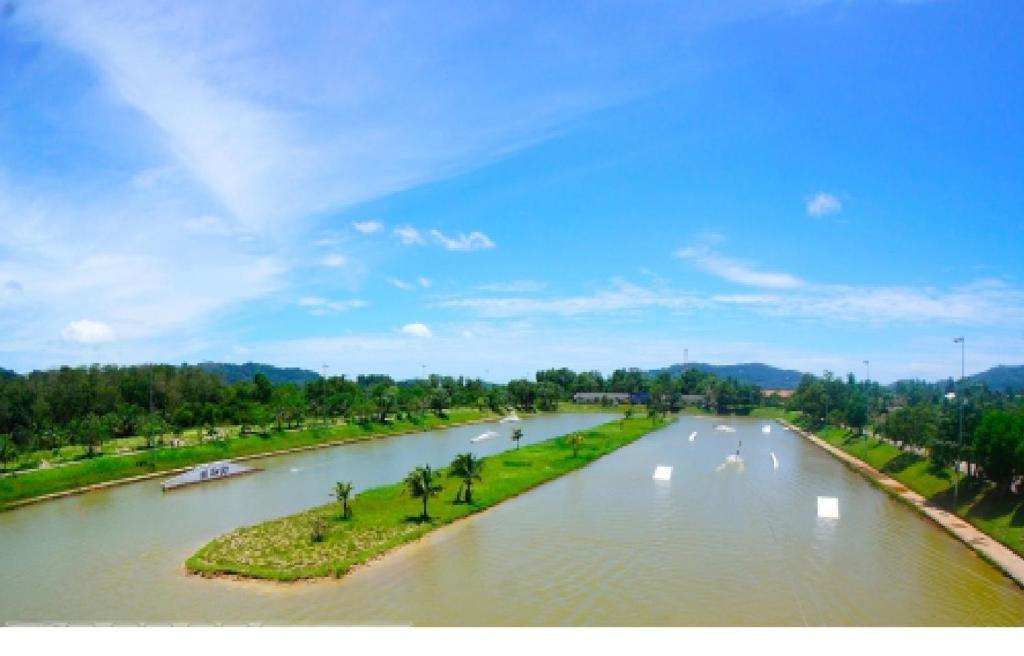 فندق Phuket Wake Park كاتو المظهر الخارجي الصورة