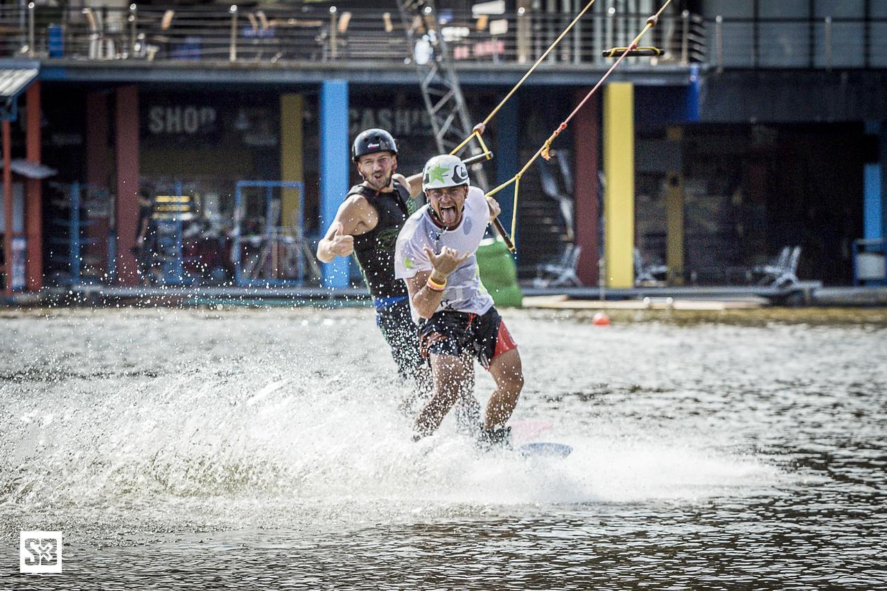 فندق Phuket Wake Park كاتو المظهر الخارجي الصورة